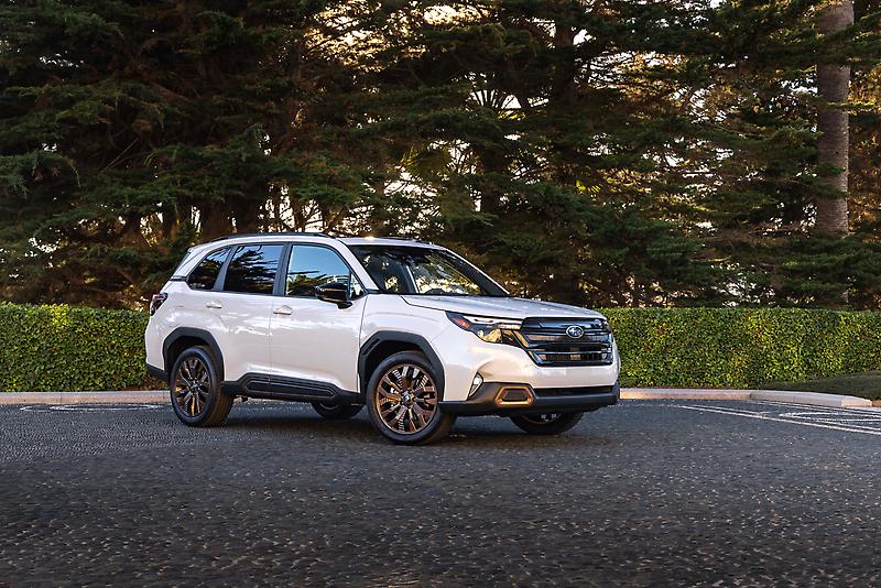 Why Subaru Symmetrical All-Wheel Drive Shines in the 2025 Subaru Forester near Rochester, MI