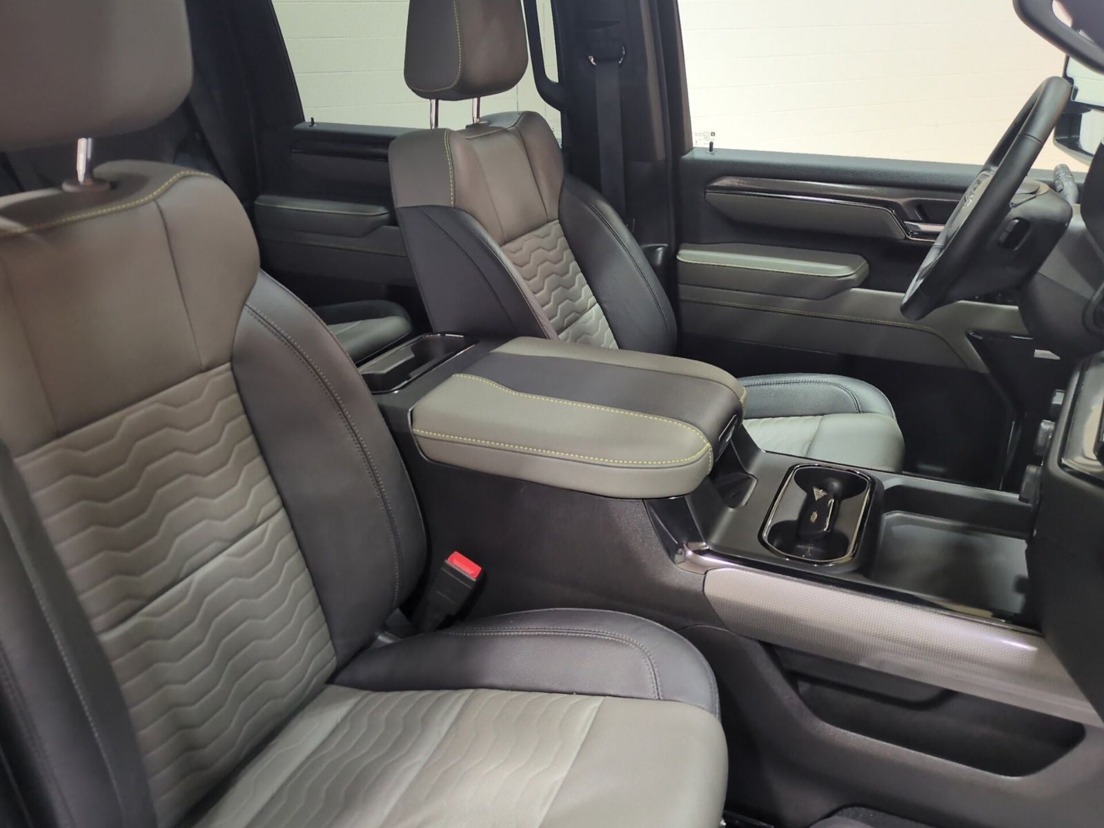 2025 Chevrolet Silverado 2500HD ZR2