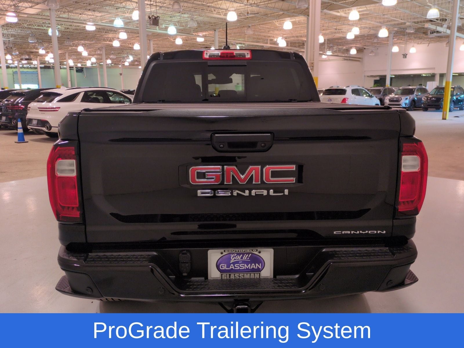 2023 GMC Canyon Denali