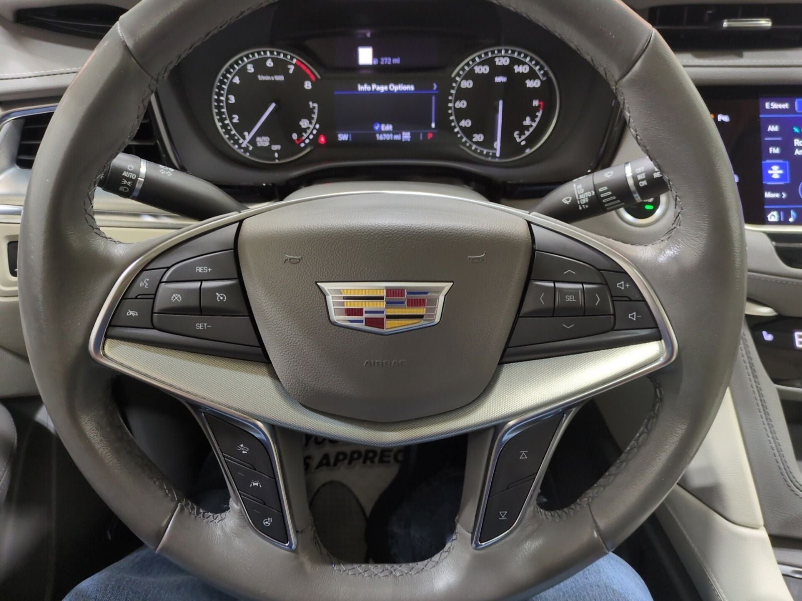 2023 Cadillac XT5 Premium Luxury