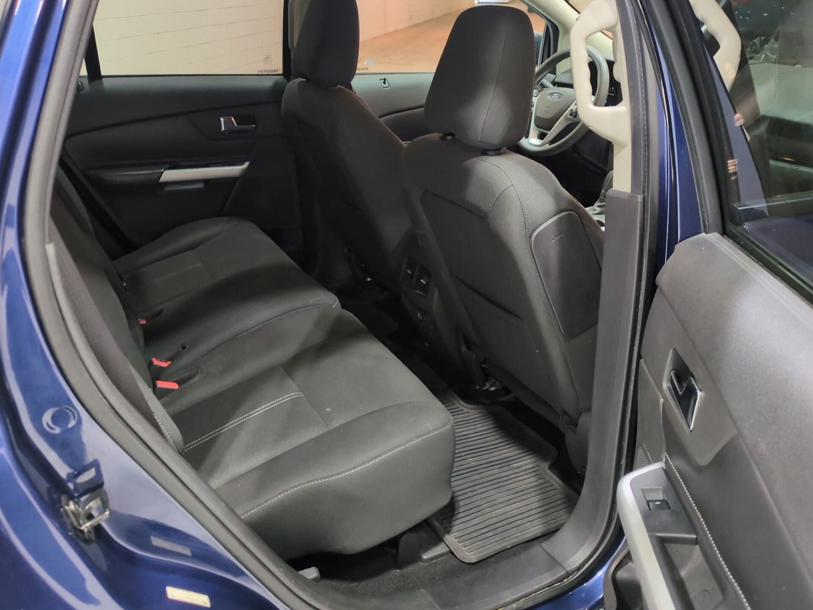 2012 Ford Edge SE