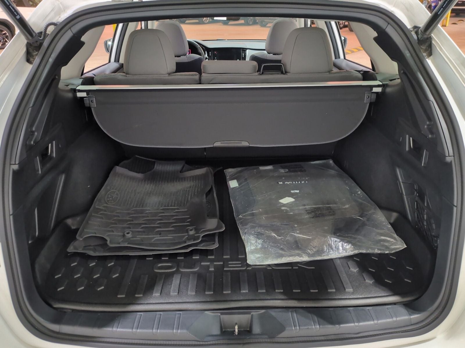 2024 Subaru Outback Premium
