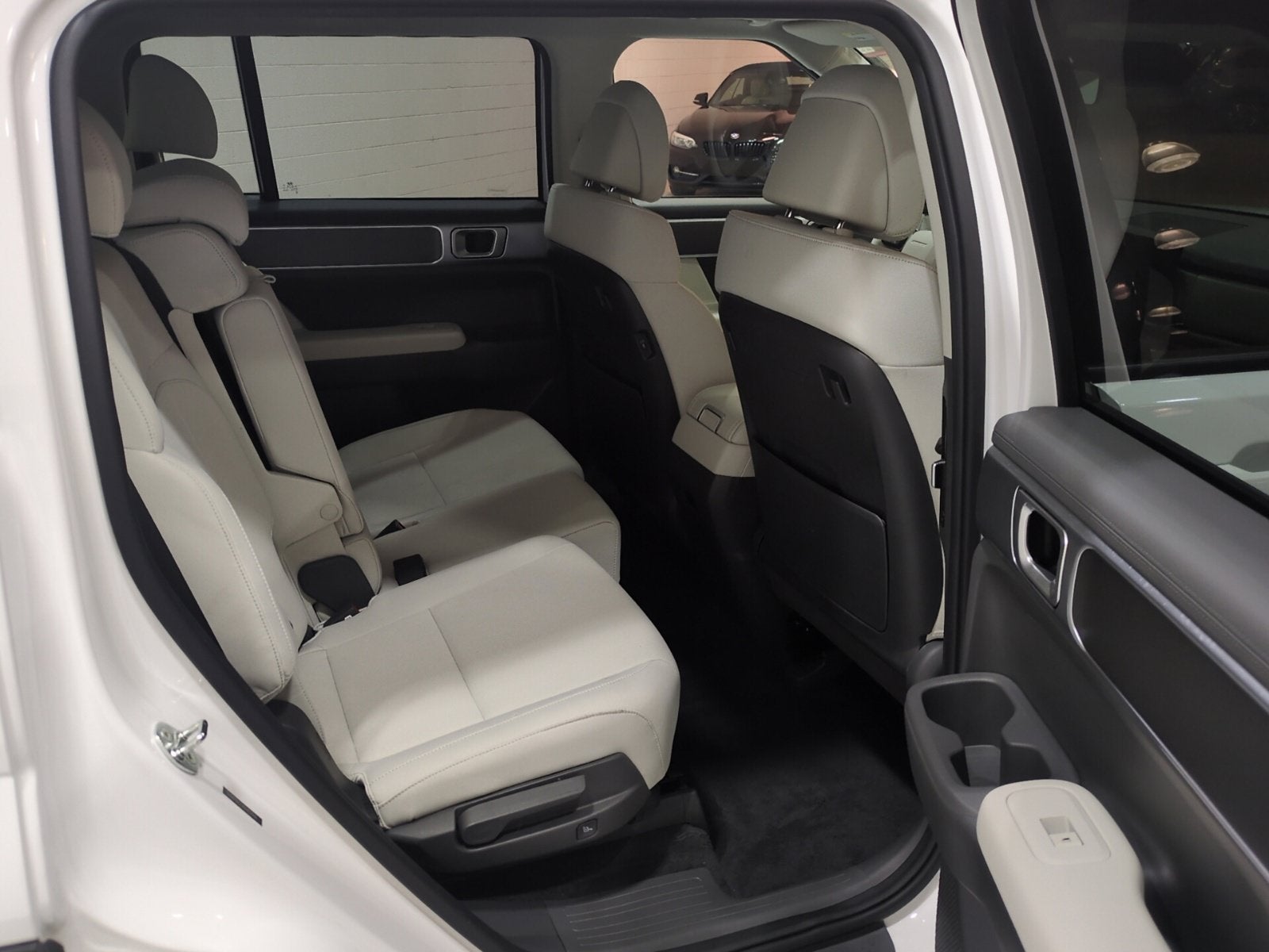 2024 Hyundai Santa Fe SE
