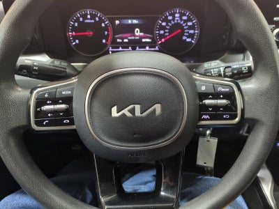 2022 Kia Sorento LX