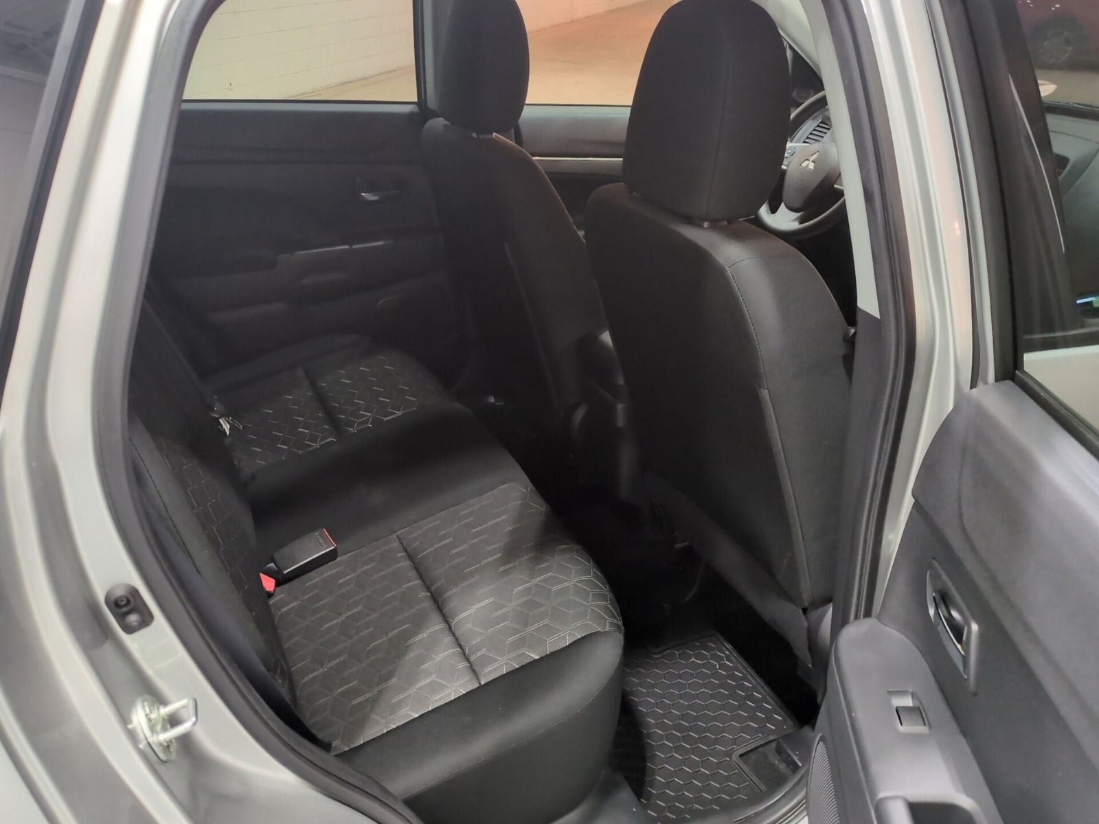 2024 Mitsubishi Outlander Sport 2.0 ES