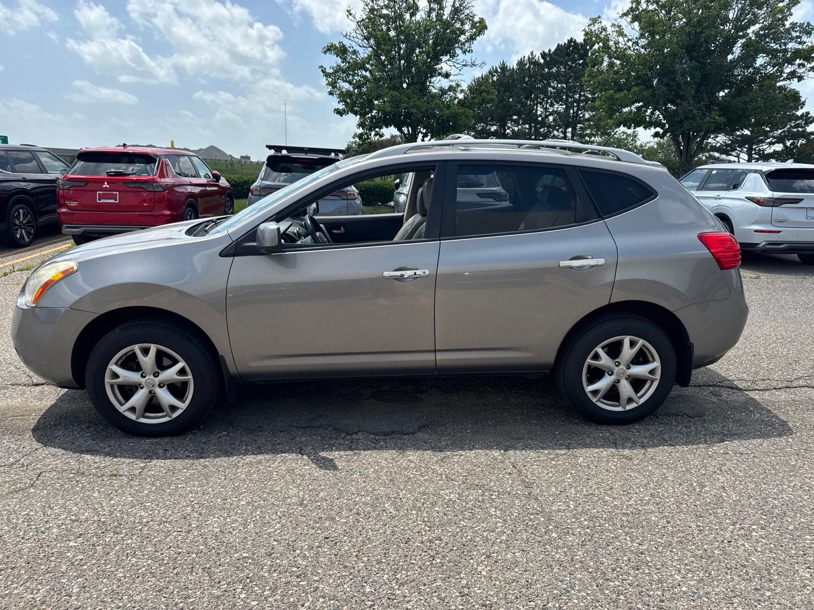 2010 Nissan Rogue SL