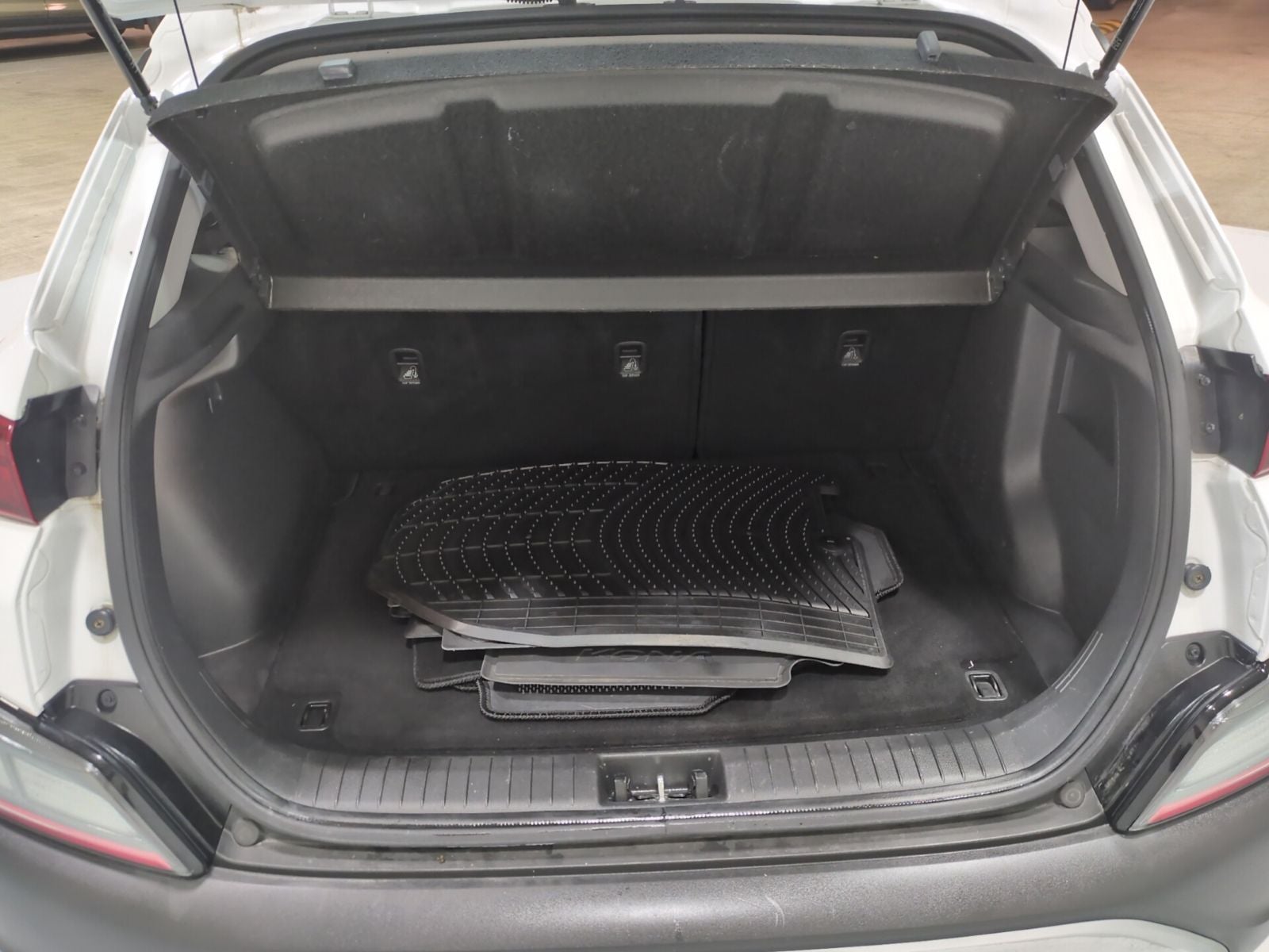 2023 Hyundai Kona SE