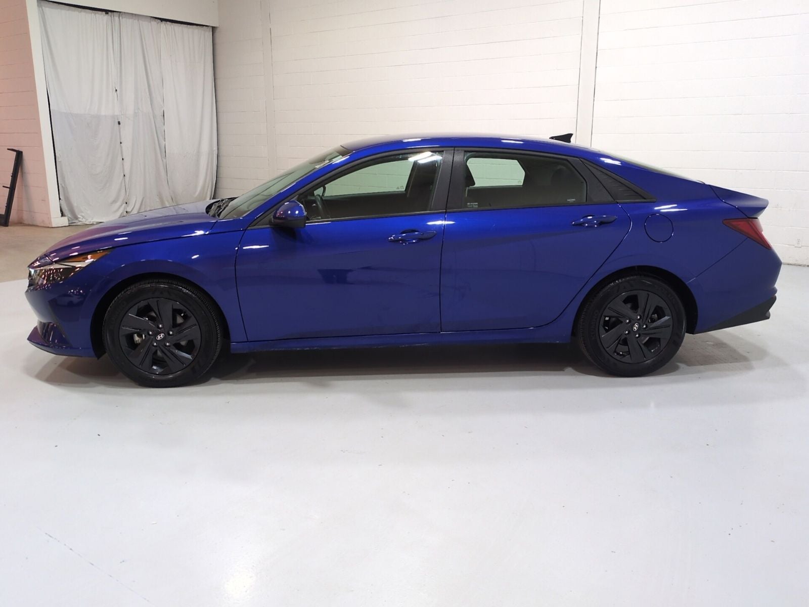 2023 Hyundai Elantra Hybrid Blue