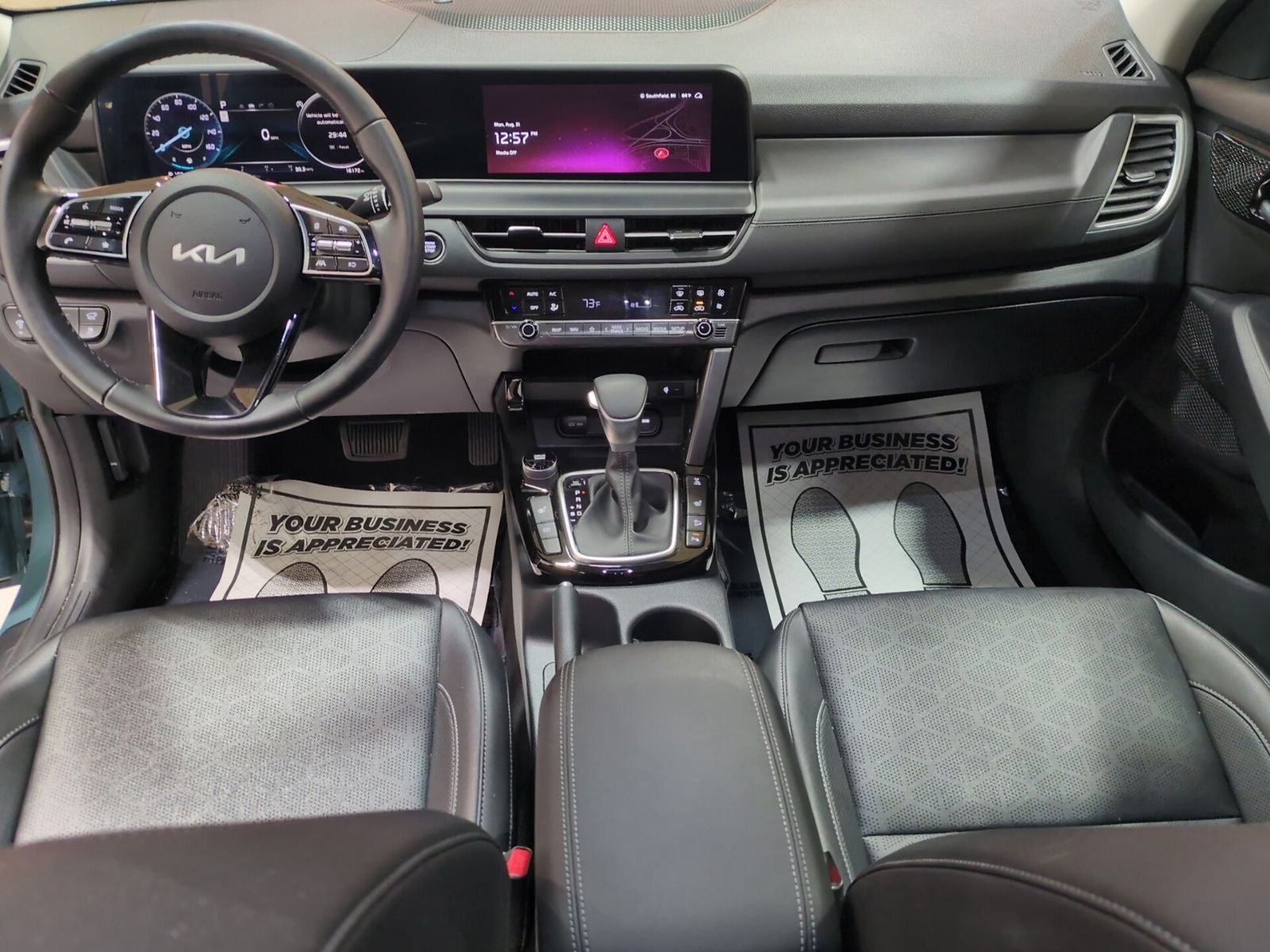 2025 Kia Seltos EX