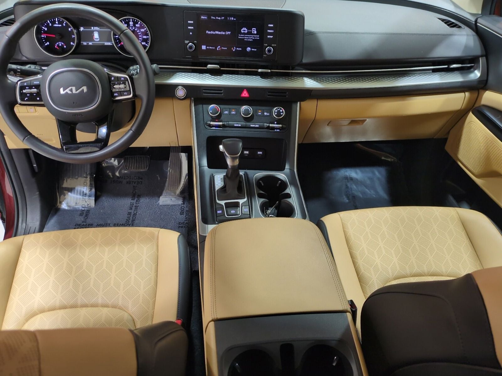 2024 Kia Carnival LX
