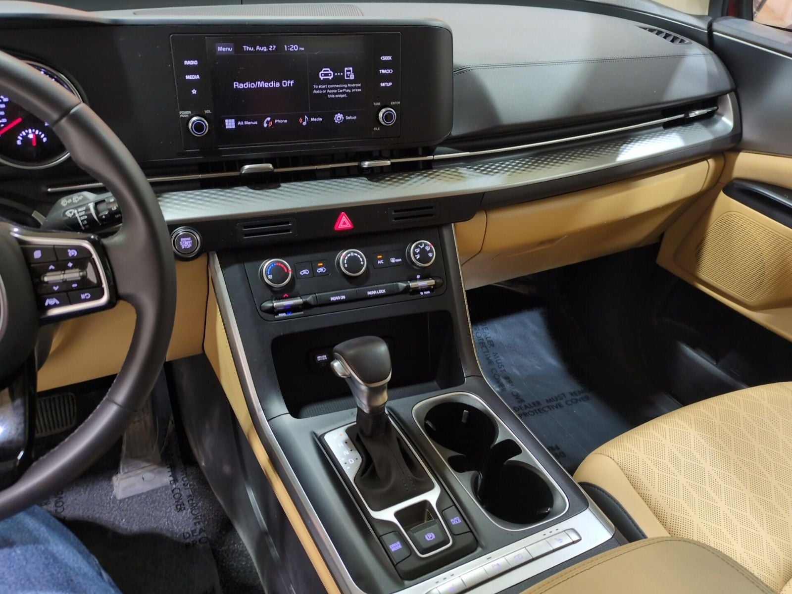 2024 Kia Carnival LX
