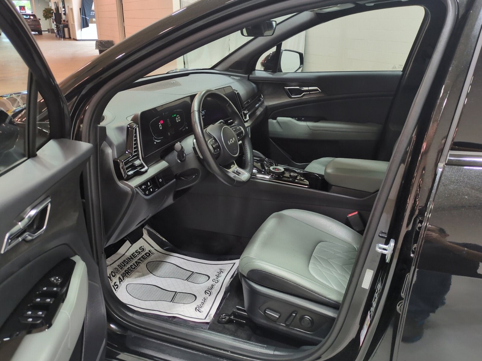 2023 Kia Sportage Plug-In Hybrid X-Line