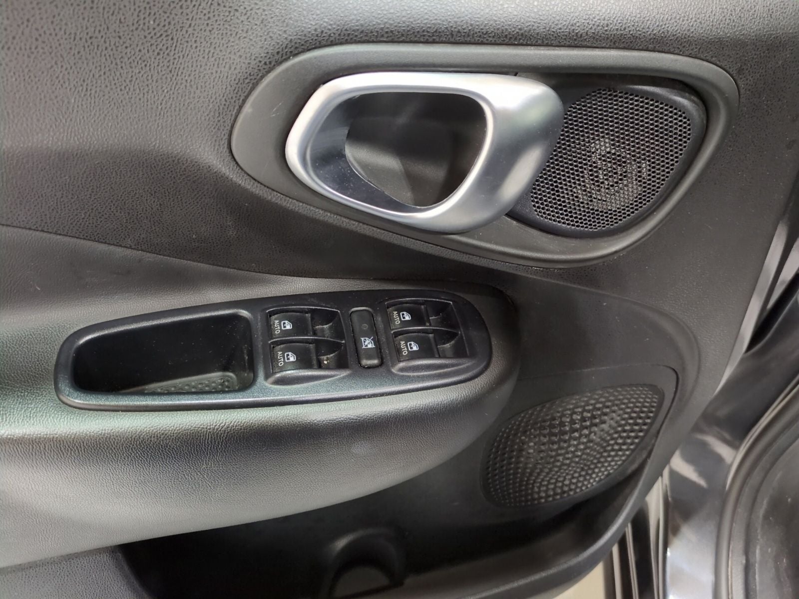 2020 FIAT 500L Trekking