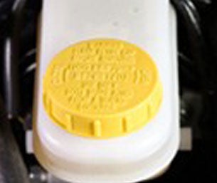 checking fluids brake fluid | Glassman Subaru in Southfield MI