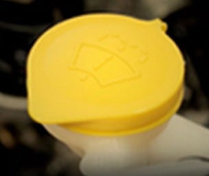 checking fluids windshield washer fluid | Glassman Subaru in Southfield MI